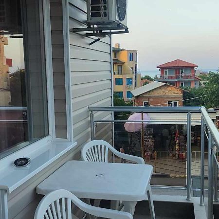 Къща За Гости "Пердика" Hotel Obzor Ngoại thất bức ảnh