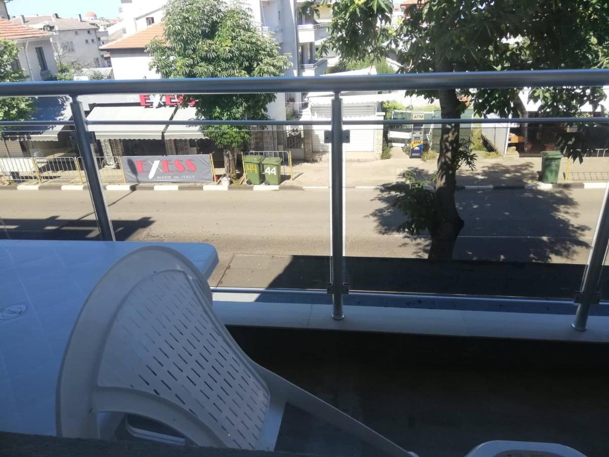 Къща За Гости "Пердика" Hotel Obzor Ngoại thất bức ảnh