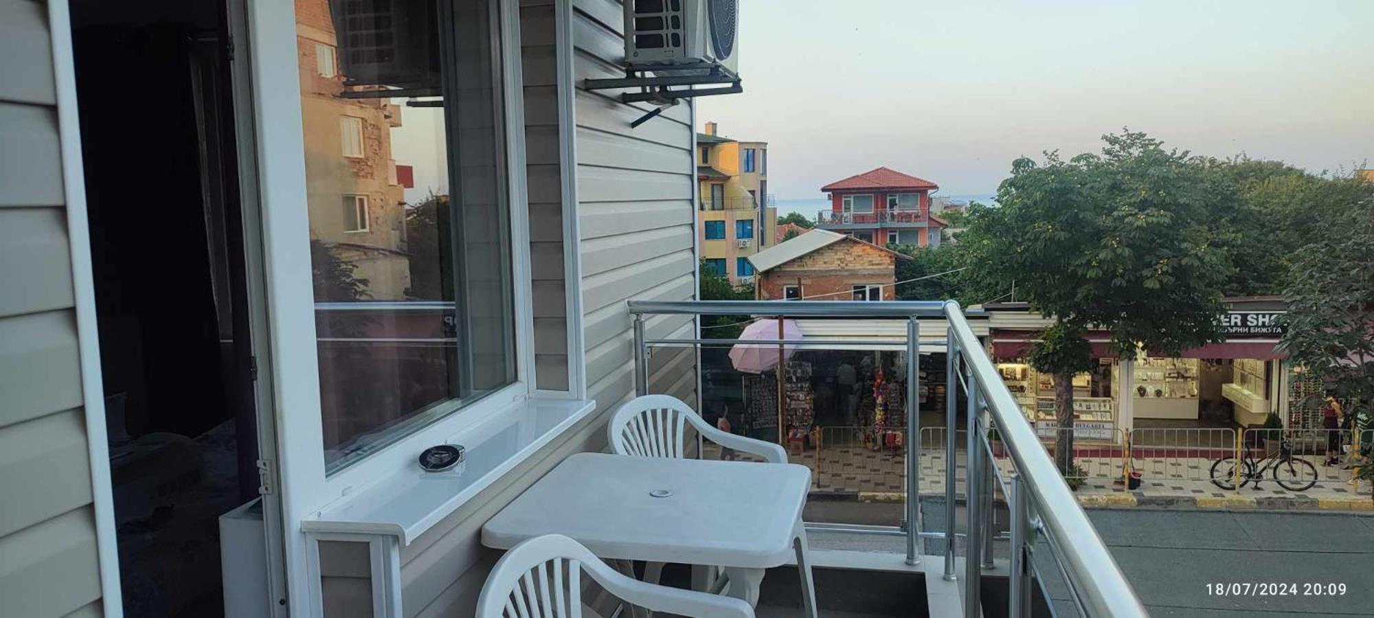 Къща За Гости "Пердика" Hotel Obzor Ngoại thất bức ảnh