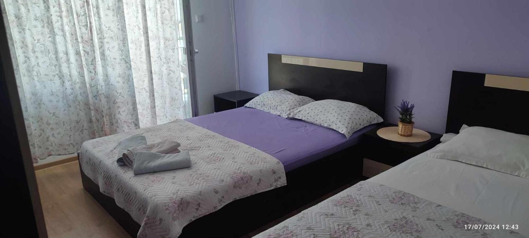 Къща За Гости "Пердика" Hotel Obzor Ngoại thất bức ảnh